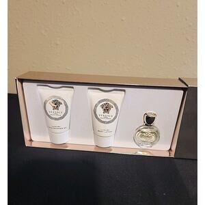 Versace EROS Pour Femme EDT Gift Set– Luxury Body Lotion+ Bath & Shower Gel+ EDT